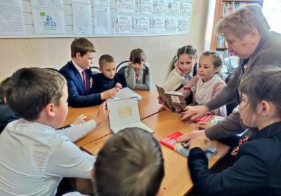 Патриотическая акция «Читаем книги о войне»